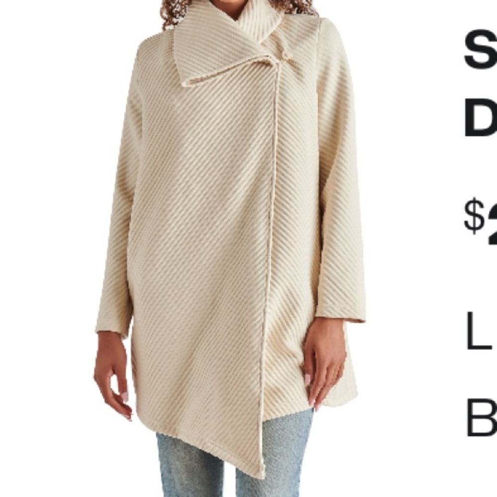 Steve Madden 
Draped Coat